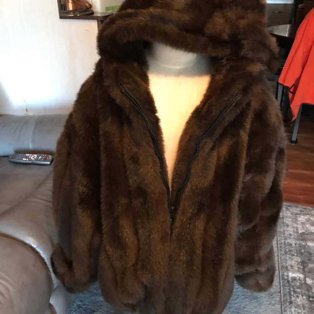 Monterey fashions vintage faux fur coat jacket M